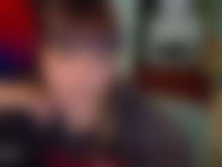 SaveTheBea's Live Sex Cam Show
