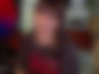 SaveTheBea's Live Sex Cam Show