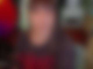 SaveTheBea's Live Sex Cam Show