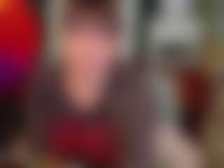 SaveTheBea's Live Sex Cam Show
