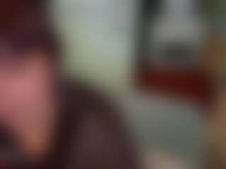 SaveTheBea's Live Sex Cam Show