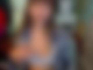 SaveTheBea's Live Sex Cam Show