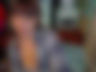 SaveTheBea's Live Sex Cam Show