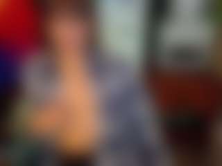 SaveTheBea's Live Sex Cam Show