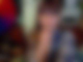 Live cam show with SaveTheBea - Curvy Small Tits on hotwifechat.live