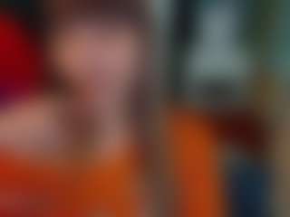 SaveTheBea's Live Sex Cam Show