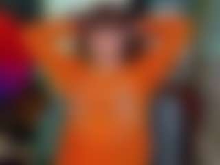 SaveTheBea's Live Sex Cam Show