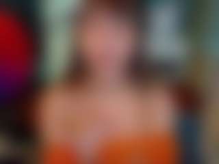 SaveTheBea's Live Sex Cam Show