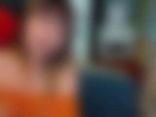 SaveTheBea's Live Sex Cam Show