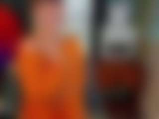 SaveTheBea's Live Sex Cam Show