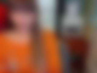 SaveTheBea's Live Sex Cam Show