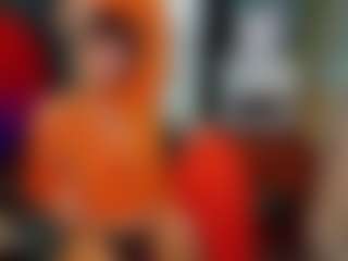 SaveTheBea's Live Sex Cam Show