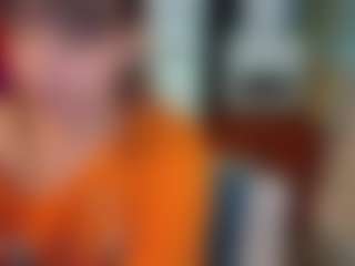 SaveTheBea's Live Sex Cam Show