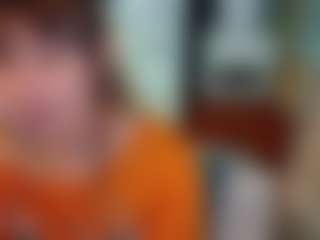 SaveTheBea's Live Sex Cam Show