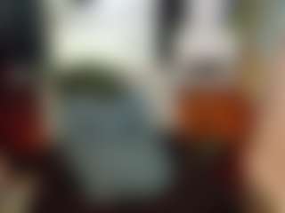 SaveTheBea's Live Sex Cam Show