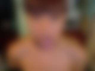 SaveTheBea's Live Sex Cam Show