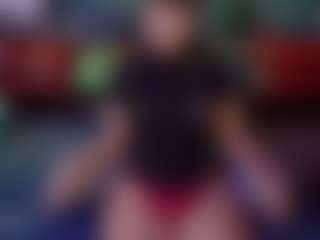 SaveTheBea's Live Sex Cam Show