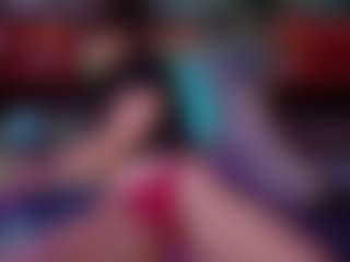 SaveTheBea's Live Sex Cam Show