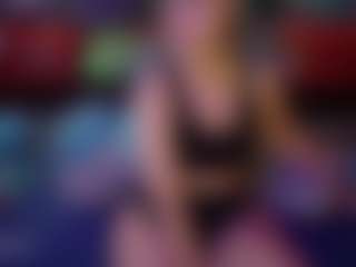 SaveTheBea's Live Sex Cam Show