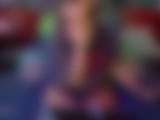 SaveTheBea's Live Sex Cam Show