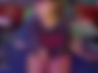 SaveTheBea's Live Sex Cam Show