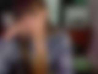 SaveTheBea's Live Sex Cam Show