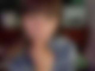 SaveTheBea's Live Sex Cam Show