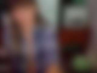 SaveTheBea's Live Sex Cam Show