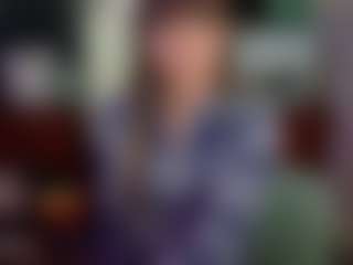 SaveTheBea's Live Sex Cam Show