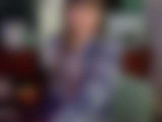 SaveTheBea's Live Sex Cam Show
