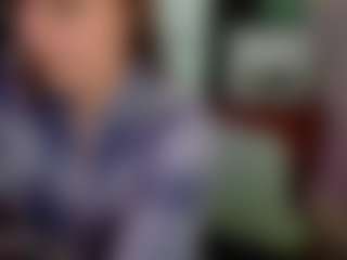 SaveTheBea's Live Sex Cam Show