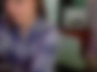 SaveTheBea's Live Sex Cam Show