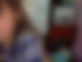 SaveTheBea's Live Sex Cam Show