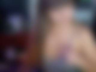 SaveTheBea's Live Sex Cam Show