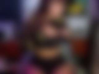 SaveTheBea's Live Sex Cam Show