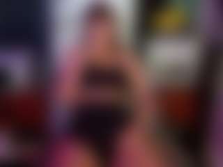 SaveTheBea's Live Sex Cam Show