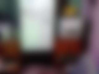 SaveTheBea's Live Sex Cam Show