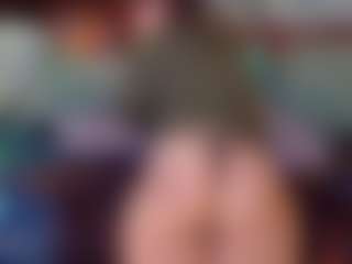 SaveTheBea's Live Sex Cam Show
