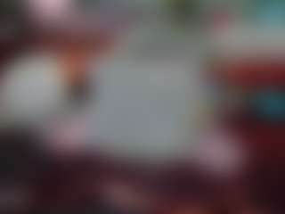 SaveTheBea's Live Sex Cam Show