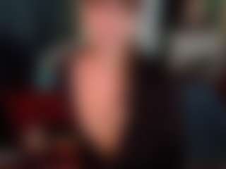 SaveTheBea's Live Sex Cam Show