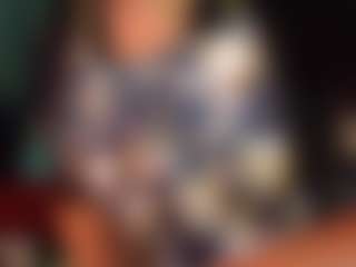 SaveTheBea's Live Sex Cam Show