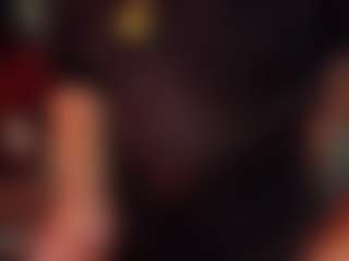 SaveTheBea's Live Sex Cam Show