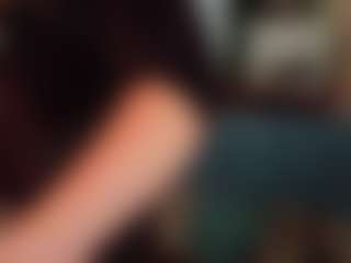 SaveTheBea's Live Sex Cam Show