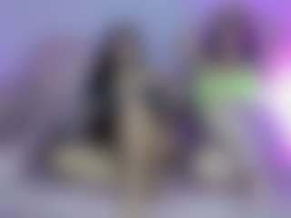 Live cam show with studValerin-Abbi - Small Ass on AdultVida.com