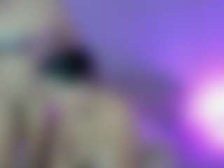 studValerin-Abbi's Live Sex Cam Show
