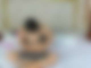 Live cam show with studValerin-Abbi - Small Ass on Camiplay Live