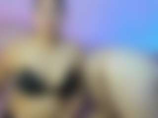 Show Live Sex Cam studValerin-Abbi