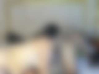 Live cam show with studValerin-Abbi - Small Ass on Fling VIP Chat