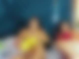 Live cam show with studValerin-Abbi - College MILF on Camsoda Late Night