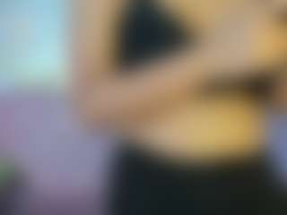 Live cam show with studValerin-Abbi - Cosplay MILF on Hubzter Live